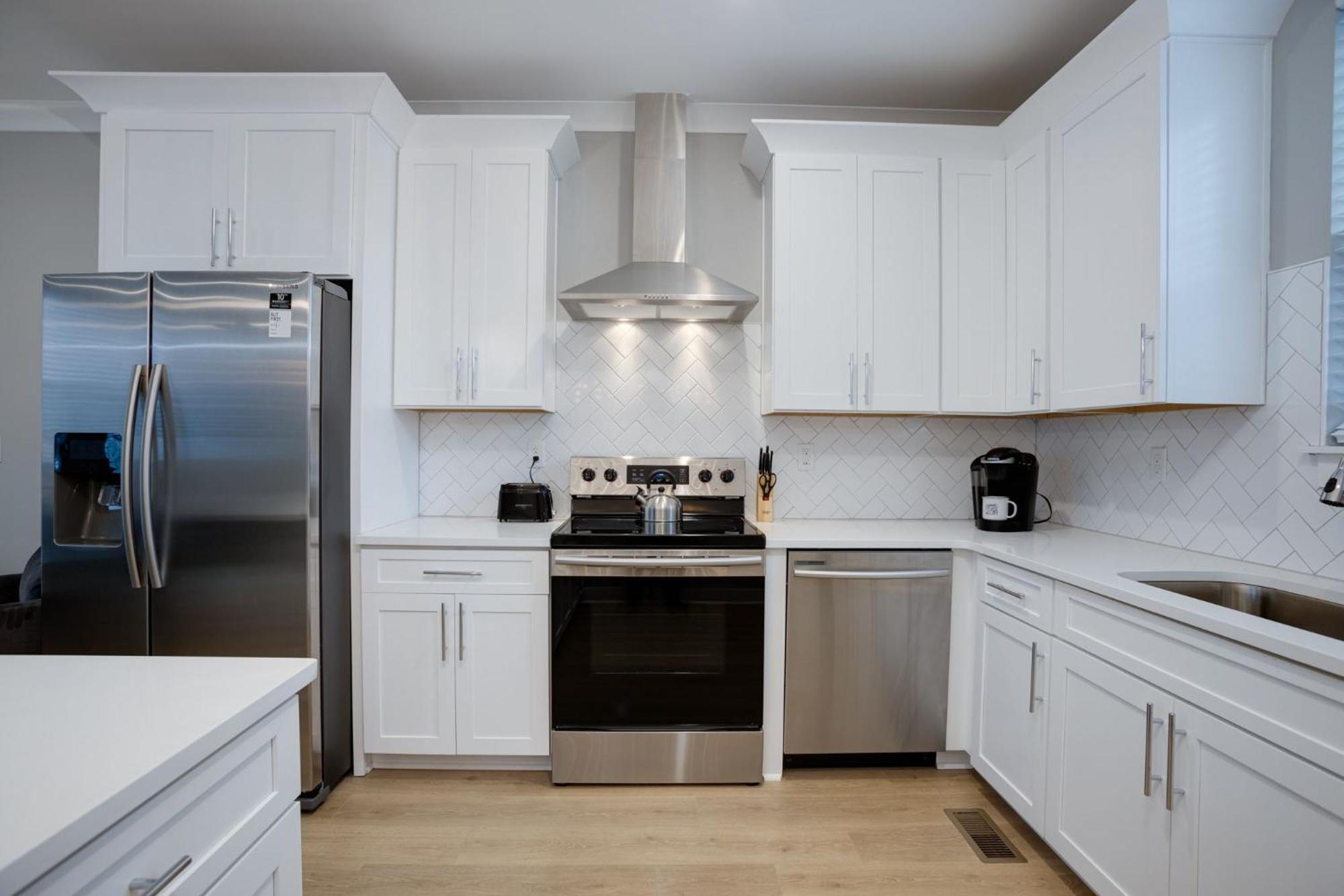 Modern Townhome, 10Min To Downtown! 8Min To Grand Ole Opry! Sleeps 8! 纳什维尔 外观 照片